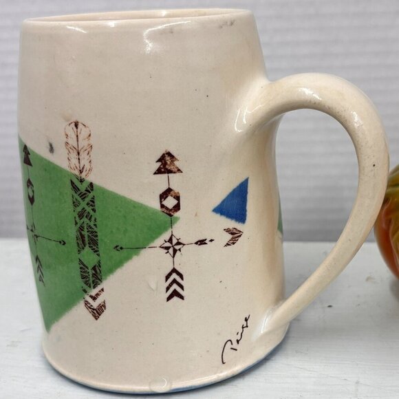 Paige Coull Signed Handmade Pottery Mug Nature Inspired Wolf Woods RARE 12 oz - Picture 11 of 14